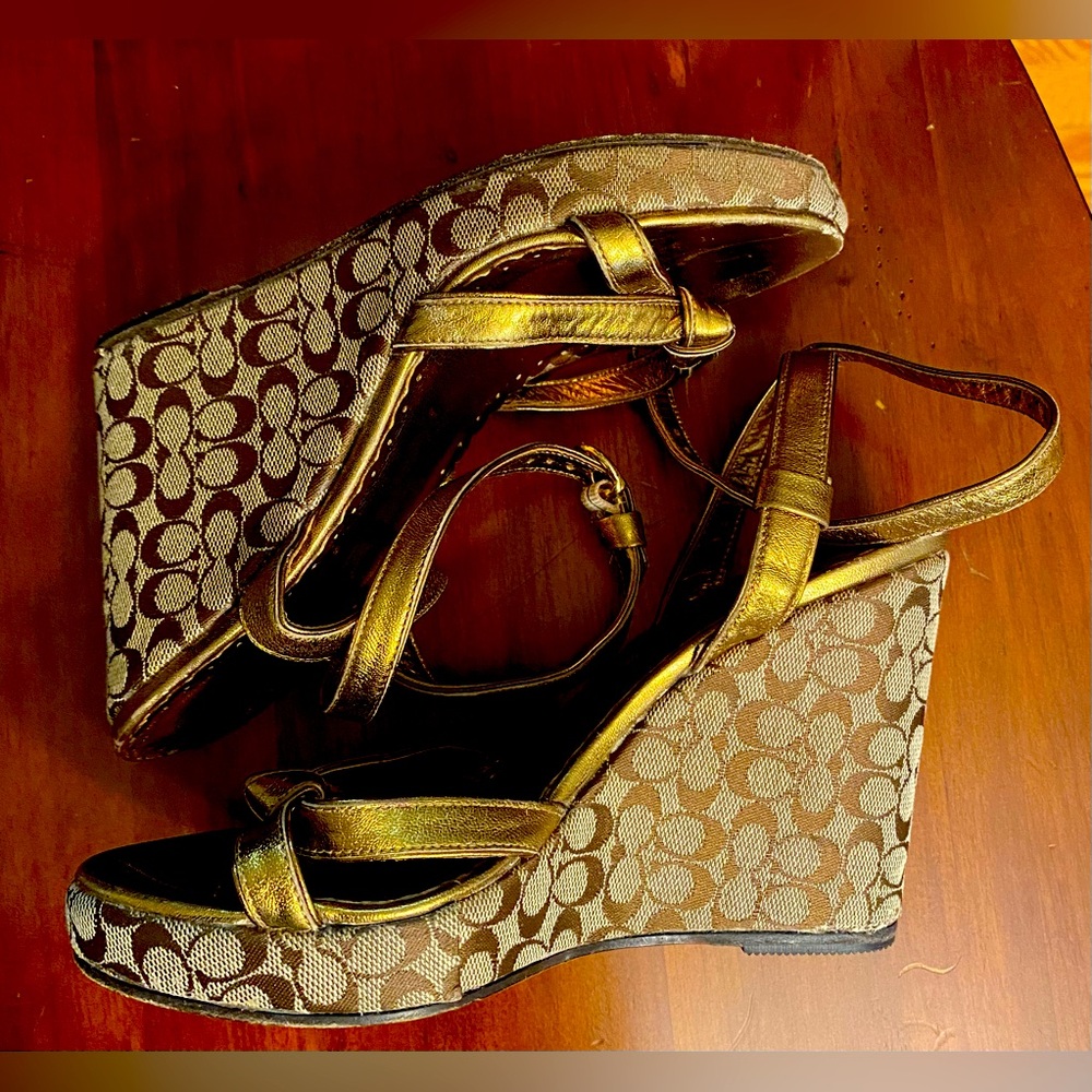 Coach Signature Logo Canvas Bronze Metallic Leather Wedge Heels Size 6.5